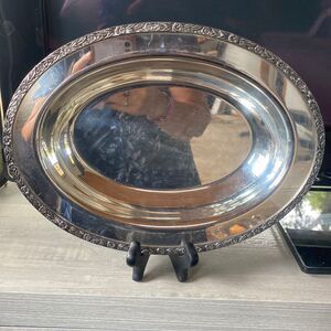 Wm. Rogers & Son 1812 Primrose Silver Plate Platter